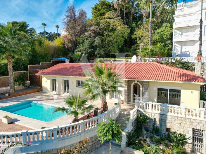 Image No.1-5 Bed House for sale