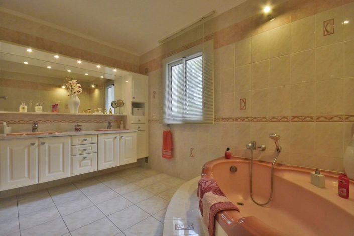 Image No.29-Maison de 4 chambres à vendre à Roquefort-les-Pins