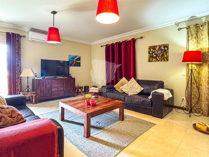 Image No.13-4 Bed House for sale