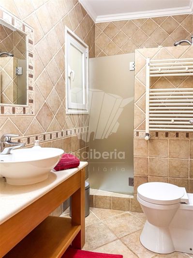 Image No.19-4 Bed House for sale