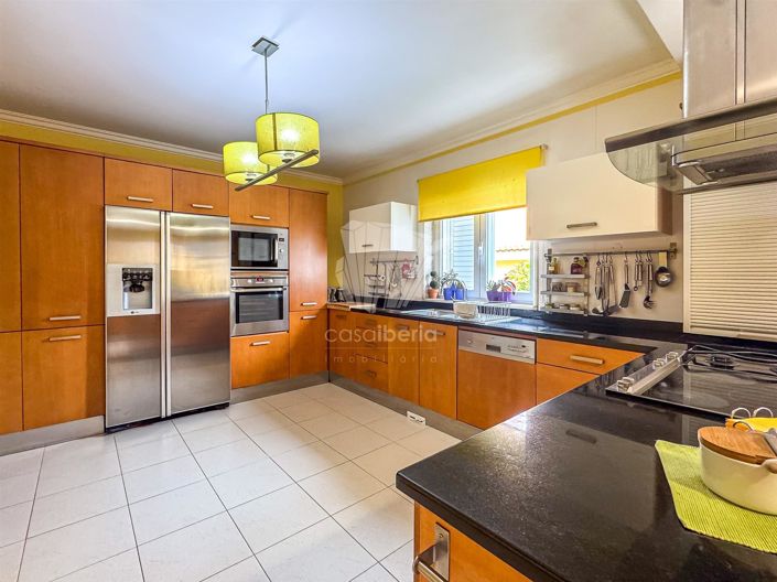 Image No.4-4 Bed House for sale