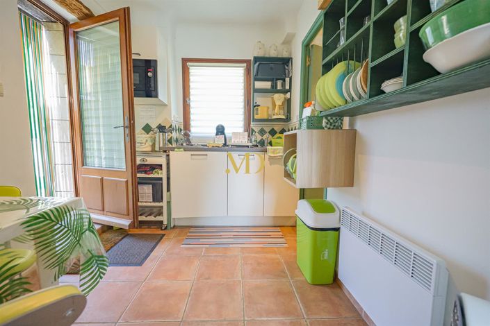 Image No.41-7 Bed House for sale