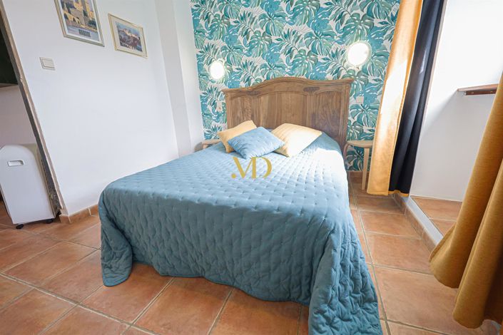 Image No.42-7 Bed House for sale