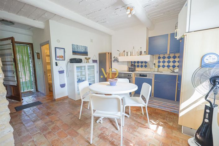 Image No.44-7 Bed House for sale