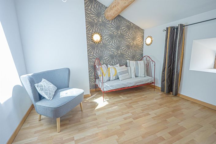 Image No.48-7 Bed House for sale