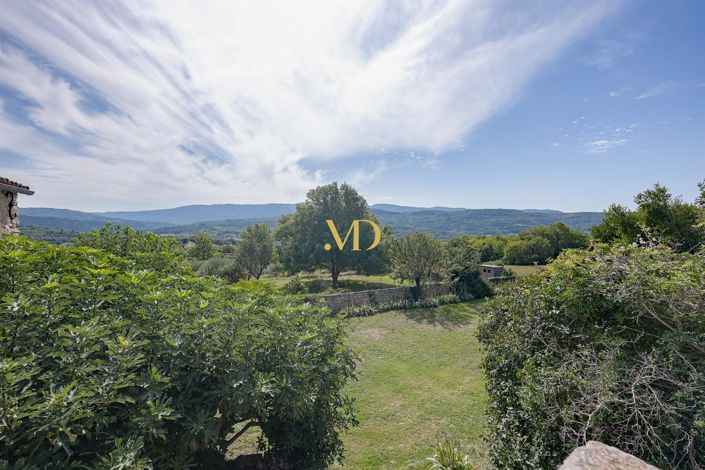 Image No.7-7 Bed House for sale