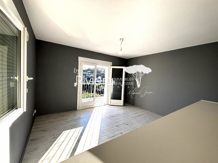 Image No.5-Apartment for sale