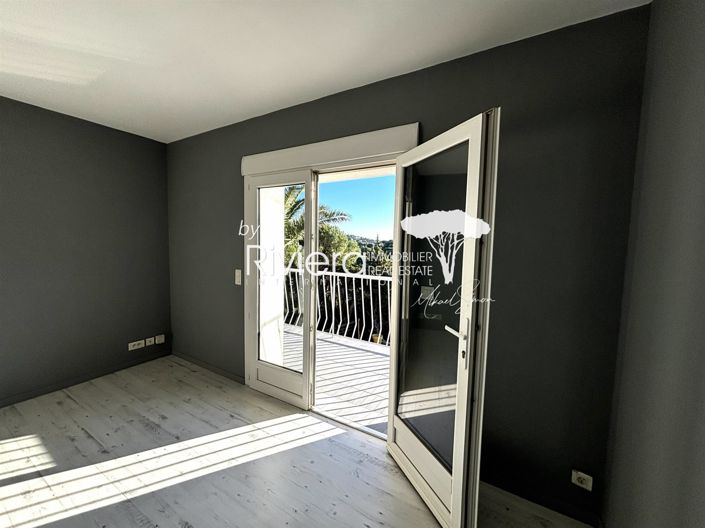 Image No.8-Apartment for sale