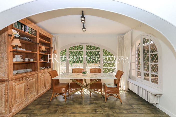 Image No.11-3 Bed House for sale