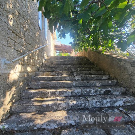 Image No.3-5 Bed House for sale