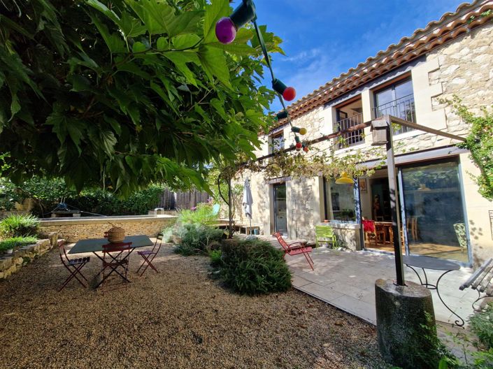 Image No.10-3 Bed House for sale