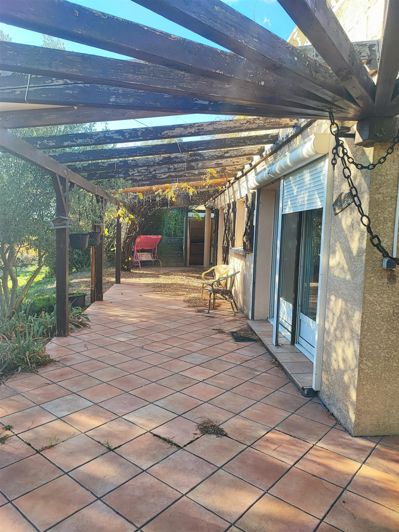 Image No.17-2 Bed House for sale