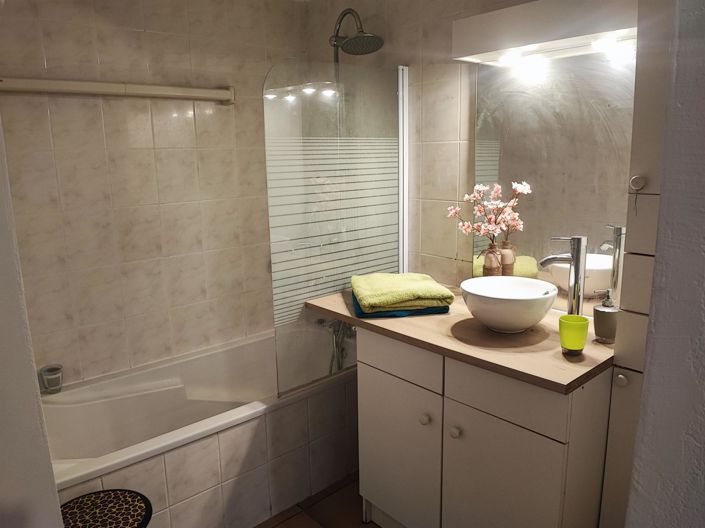 Image No.21-2 Bed House for sale