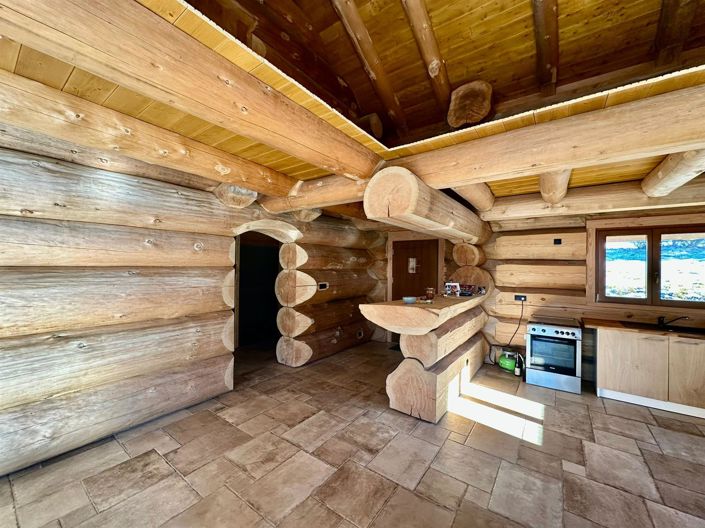 Image No.11-3 Bed House for sale