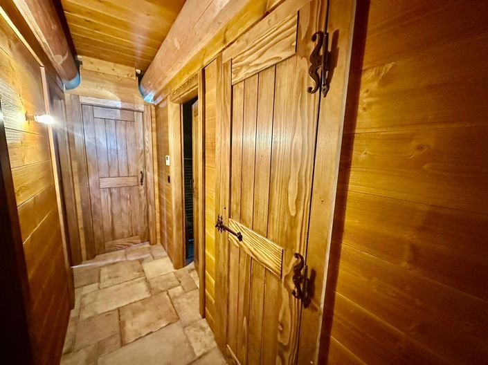 Image No.13-3 Bed House for sale