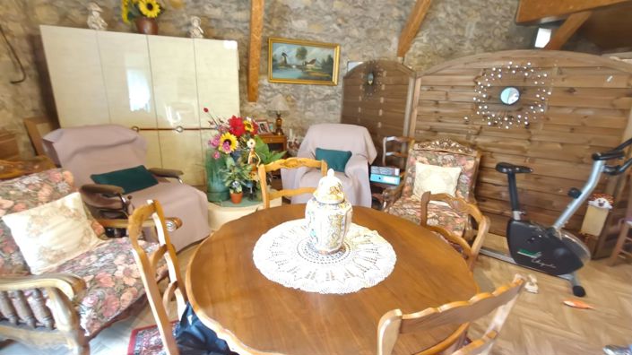 Image No.15-3 Bed House for sale