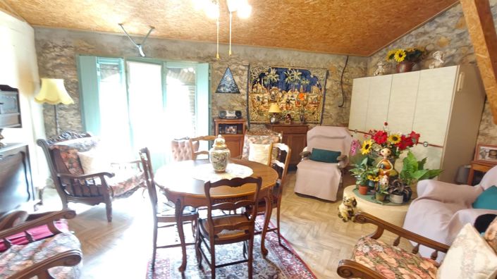 Image No.16-3 Bed House for sale