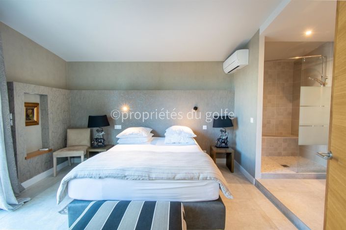 Image No.16-4 Bed House for sale