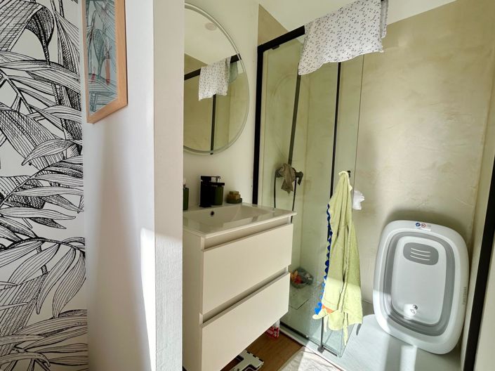 Image No.13-2 Bed House for sale