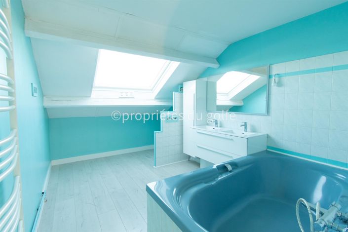 Image No.18-4 Bed Apartment for sale