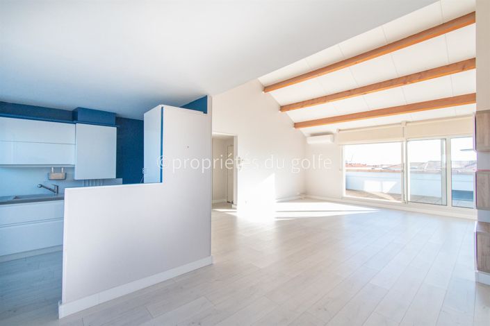 Image No.4-4 Bed Apartment for sale