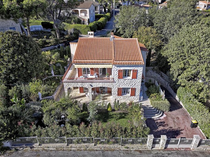 Image No.3-4 Bed House for sale