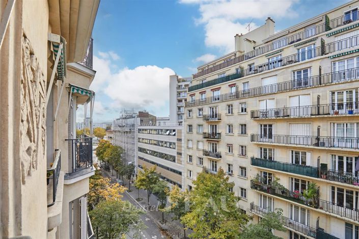 Image No.23-2 Bed Apartment for sale