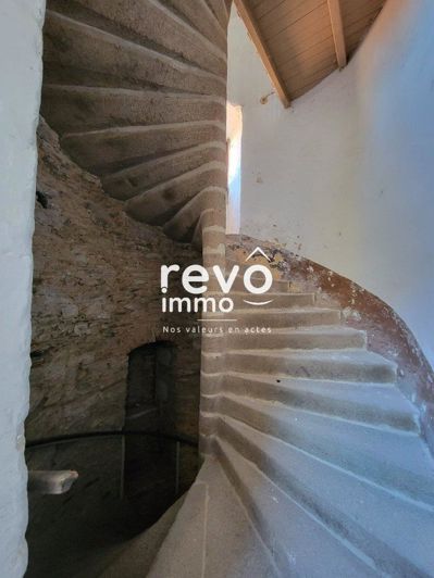 Image No.13-7 Bed House for sale