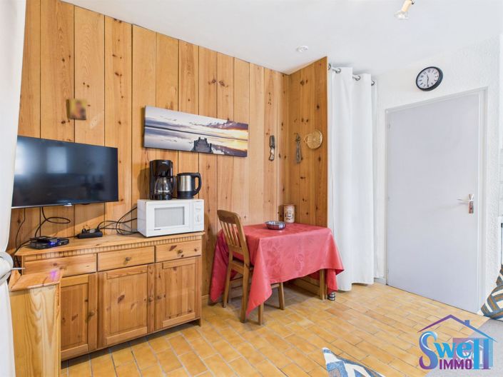 Image No.5-House for sale