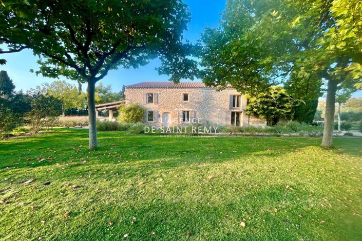 Image No.1-4 Bed House for sale