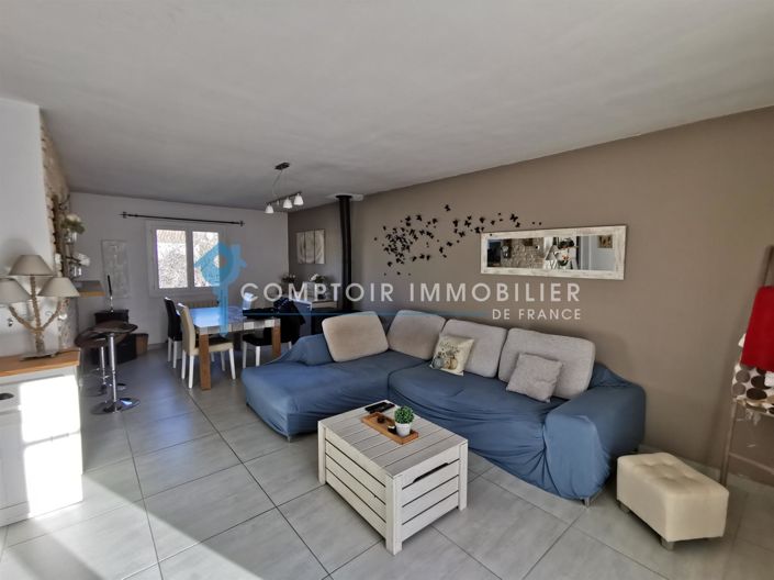 Image No.1-3 Bed House for sale