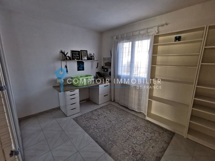 Image No.7-3 Bed House for sale