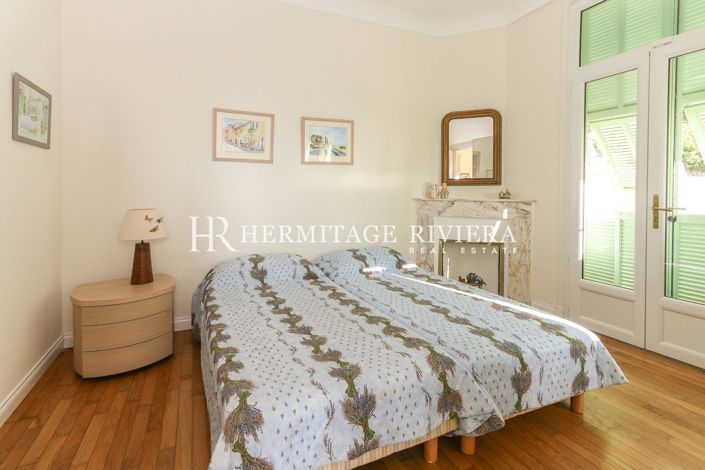 Image No.21-4 Bed House for sale