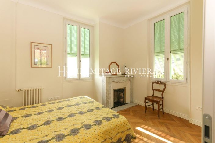 Image No.26-4 Bed House for sale