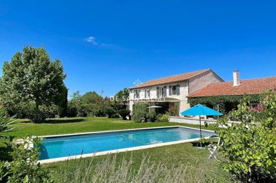 5 Bed House for sale