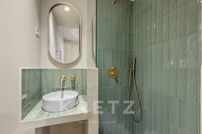 Image No.8-House for sale