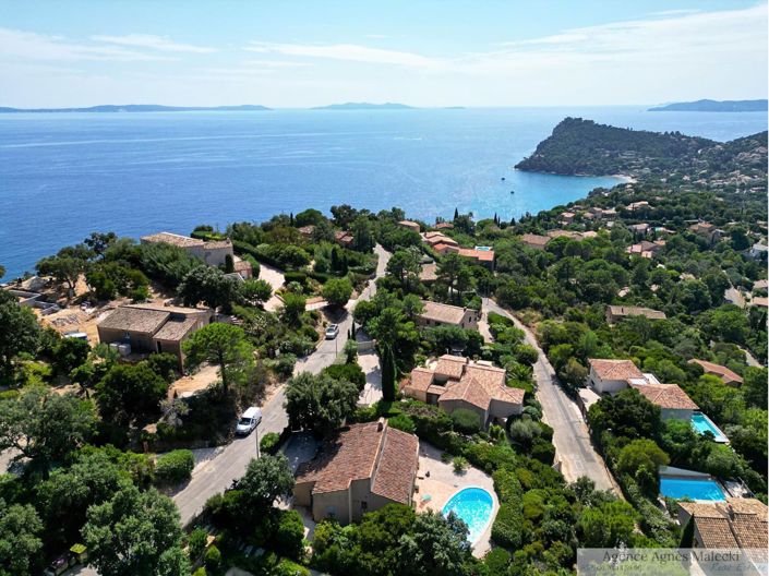 Image No.2-Maison de 5 chambres à vendre à Rayol-Canadel-sur-Mer