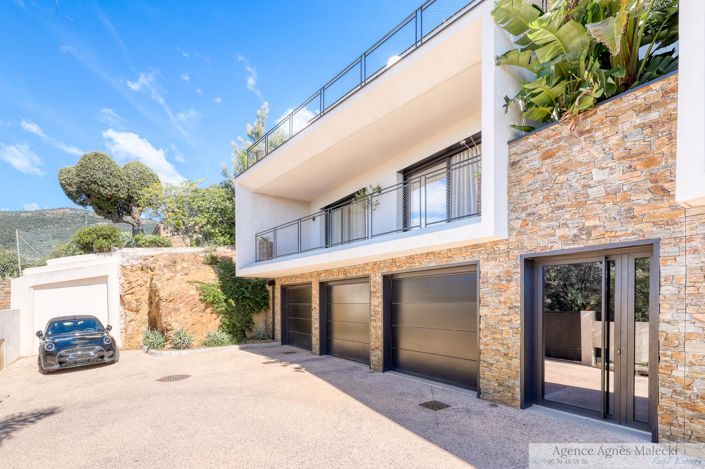 Image No.3-4 Bed Property for sale