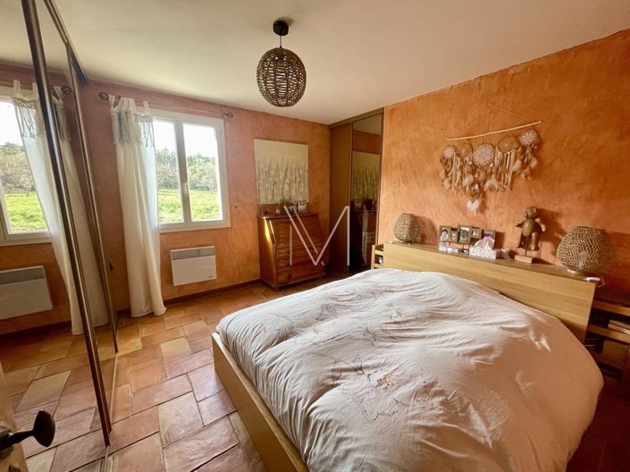 Image No.11-4 Bed House for sale