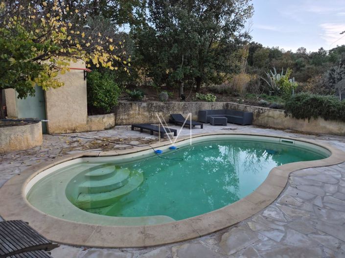 Image No.19-4 Bed House for sale