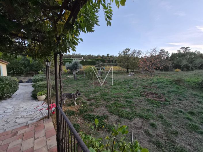 Image No.3-4 Bed House for sale