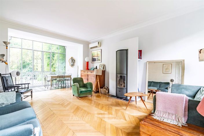 Image No.16-5 Bed House for sale