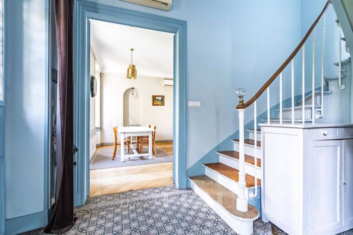 Image No.3-5 Bed House for sale