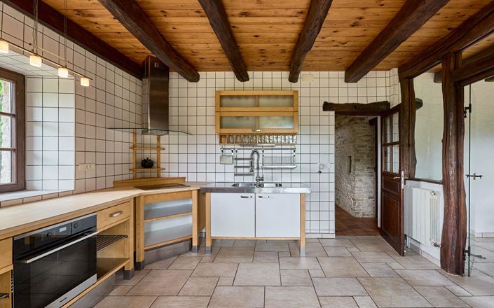 Image No.5-5 Bed House for sale