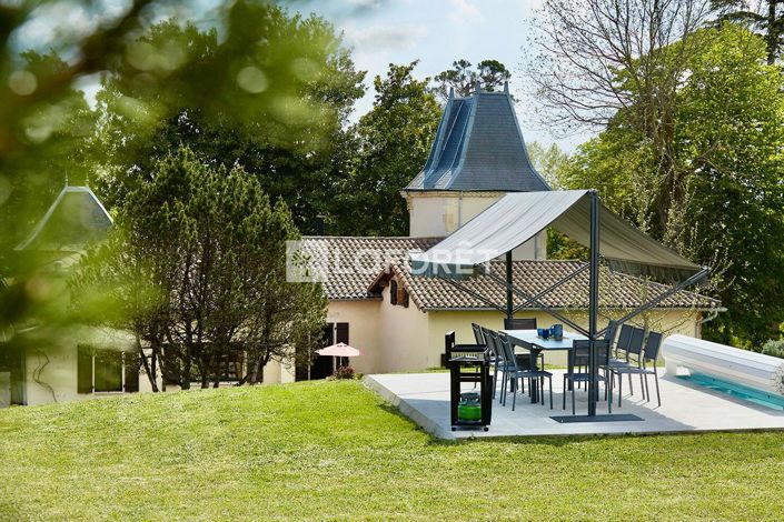 Image No.15-5 Bed Property for sale