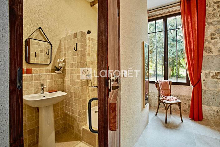 Image No.7-Propriété de 5 chambres à vendre à Nérac