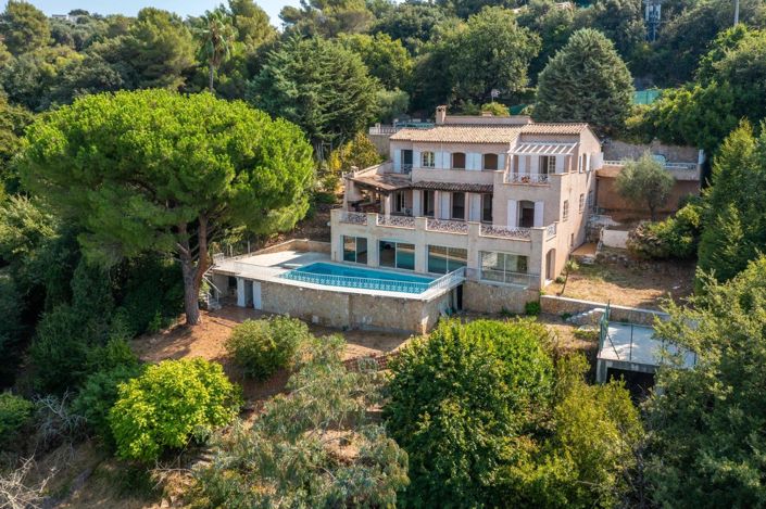 Image No.1-4 Bed House for sale