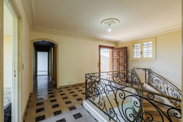 Image No.15-4 Bed House for sale