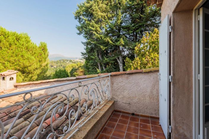 Image No.17-4 Bed House for sale