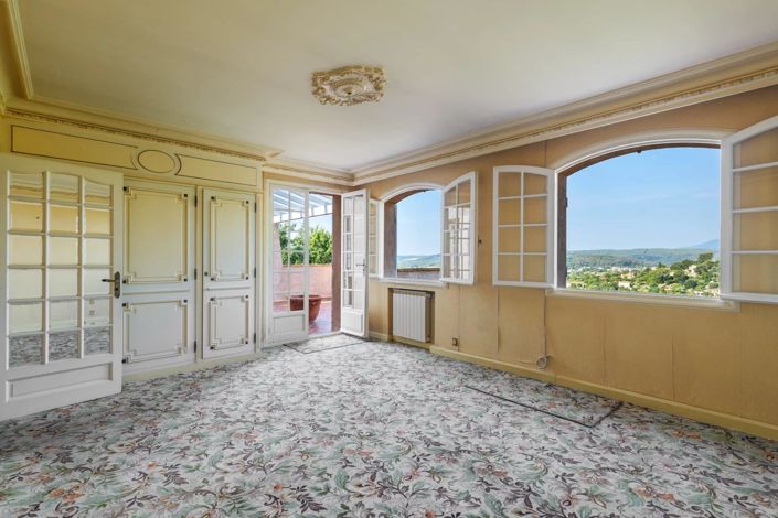 Image No.19-4 Bed House for sale